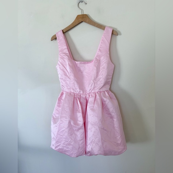 NWOT lulus Regal Cutie Light Pink Satin Square Neck Bubble-Hem Mini Dress READ - Picture 7 of 11